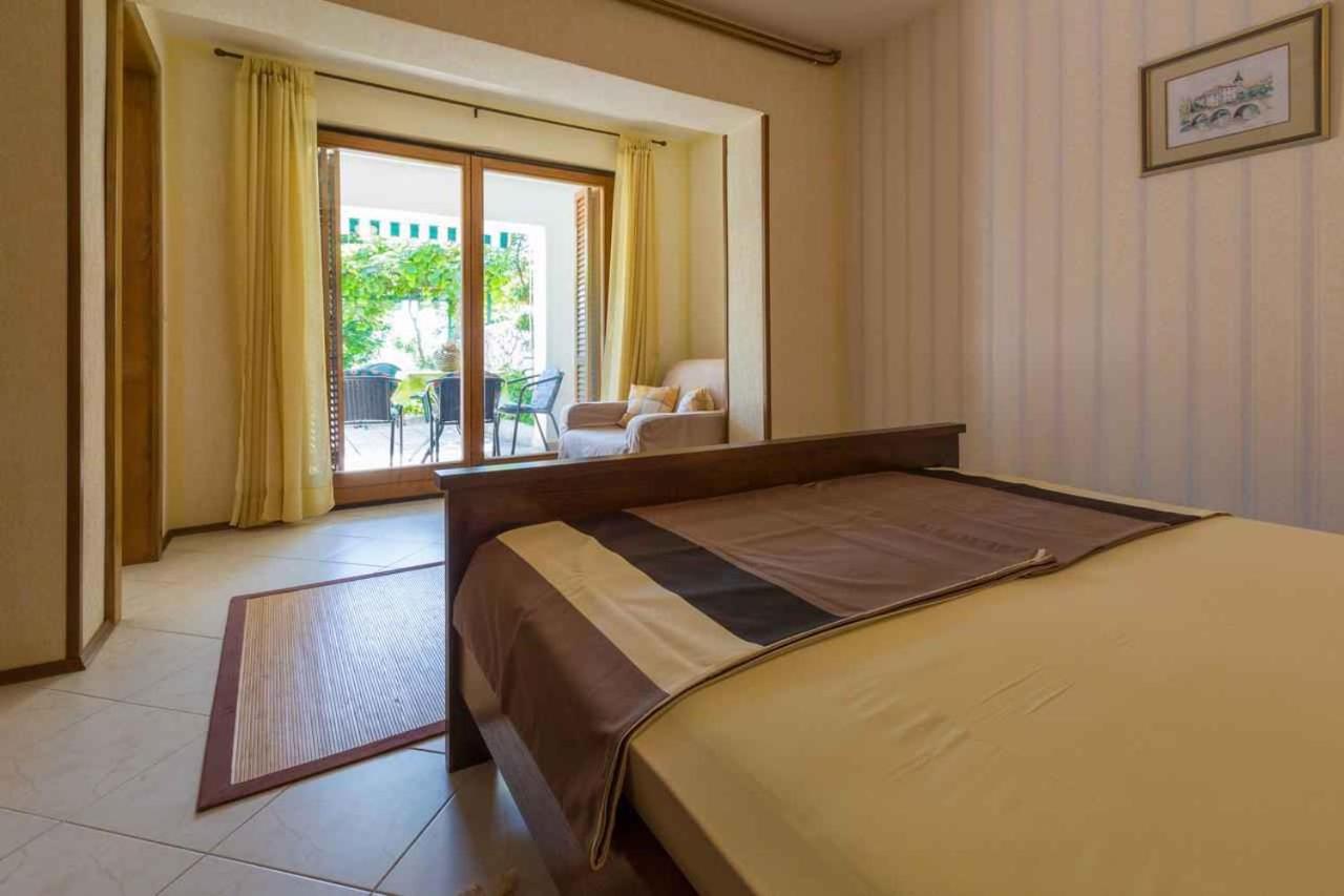 One-Bedroom Apartment Crikvenica 30 Exterior foto