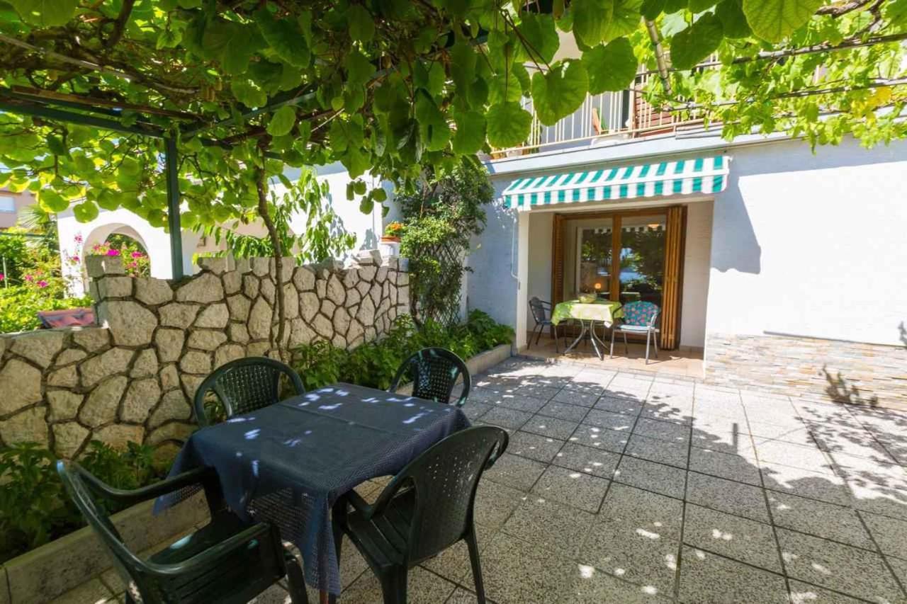 One-Bedroom Apartment Crikvenica 30 Exterior foto